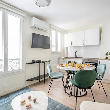 Apartman 3B.Luxury New Flat/Full Equipped/Champs Elysees/Ar Párizs